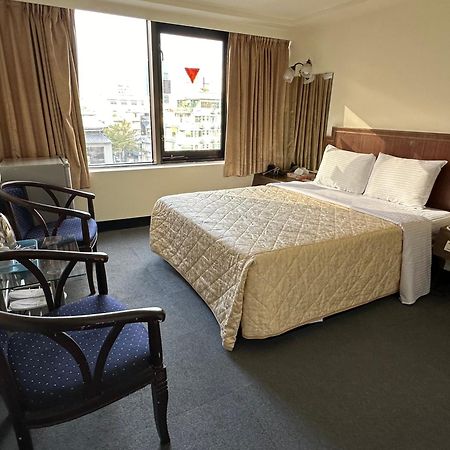 Chian Huei Business Hotel Đài Bắc Ngoại thất bức ảnh