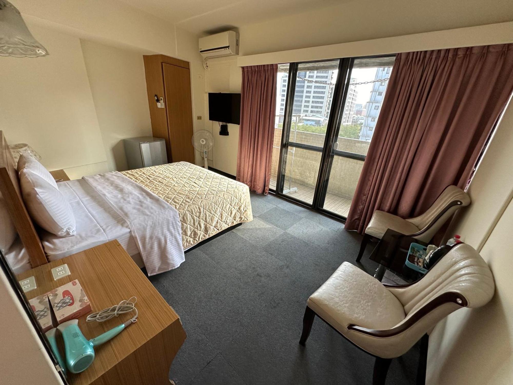 Chian Huei Business Hotel Đài Bắc Ngoại thất bức ảnh